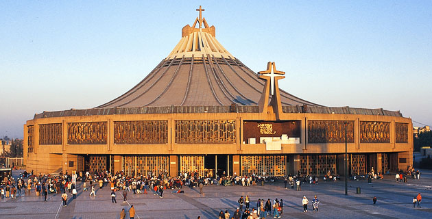 Basilica y Piramides de Teotihuacan