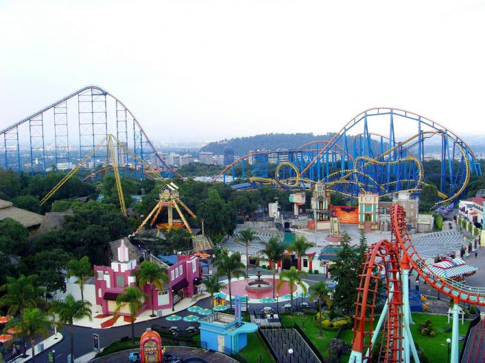 Parque de Atracciones Mecanicas Six Flags